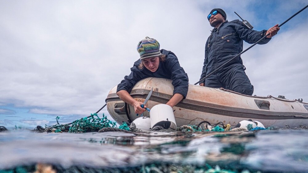 The Biggest Ever Ocean Plastic Clean Up Just Removed 103 Tons of Waste