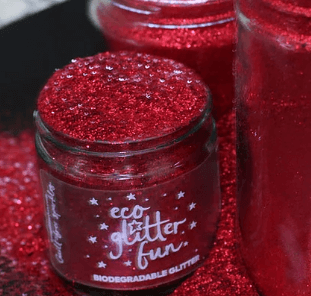 7 Vegan Beauty and Biodegradable Glitter Products to Achieve the Perfect Christmas Eyebrow